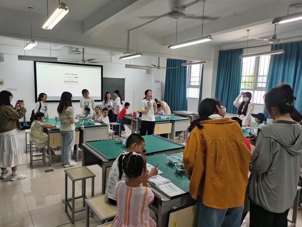 bd65ddb5a4cb37640d95a1f6e8a96cc